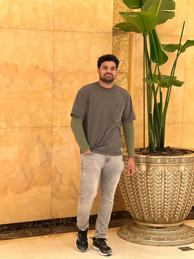 Dr. Akhil Javad